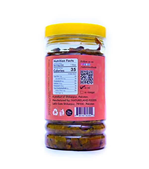 Natureland Shikarpuri Carrot Pickle in Oil 500g - Image 2